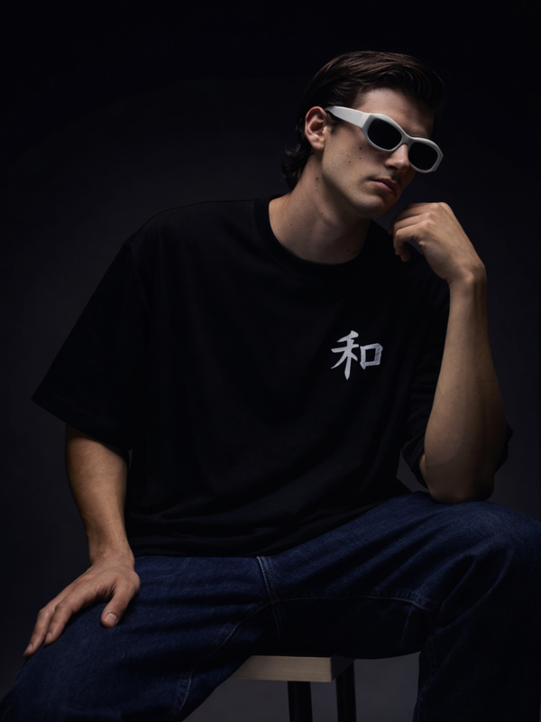 Kyoto Premium Black Oversized  Embroidered T-Shirt Trust – Harmony 和 | 5C5V Japanese Streetwear