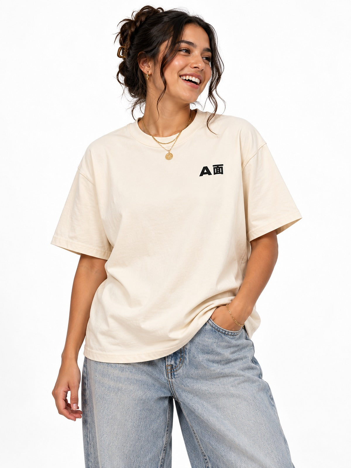 A面/B面 A-men B-men tee vintage white by 5C5V, front view with the chest mark
