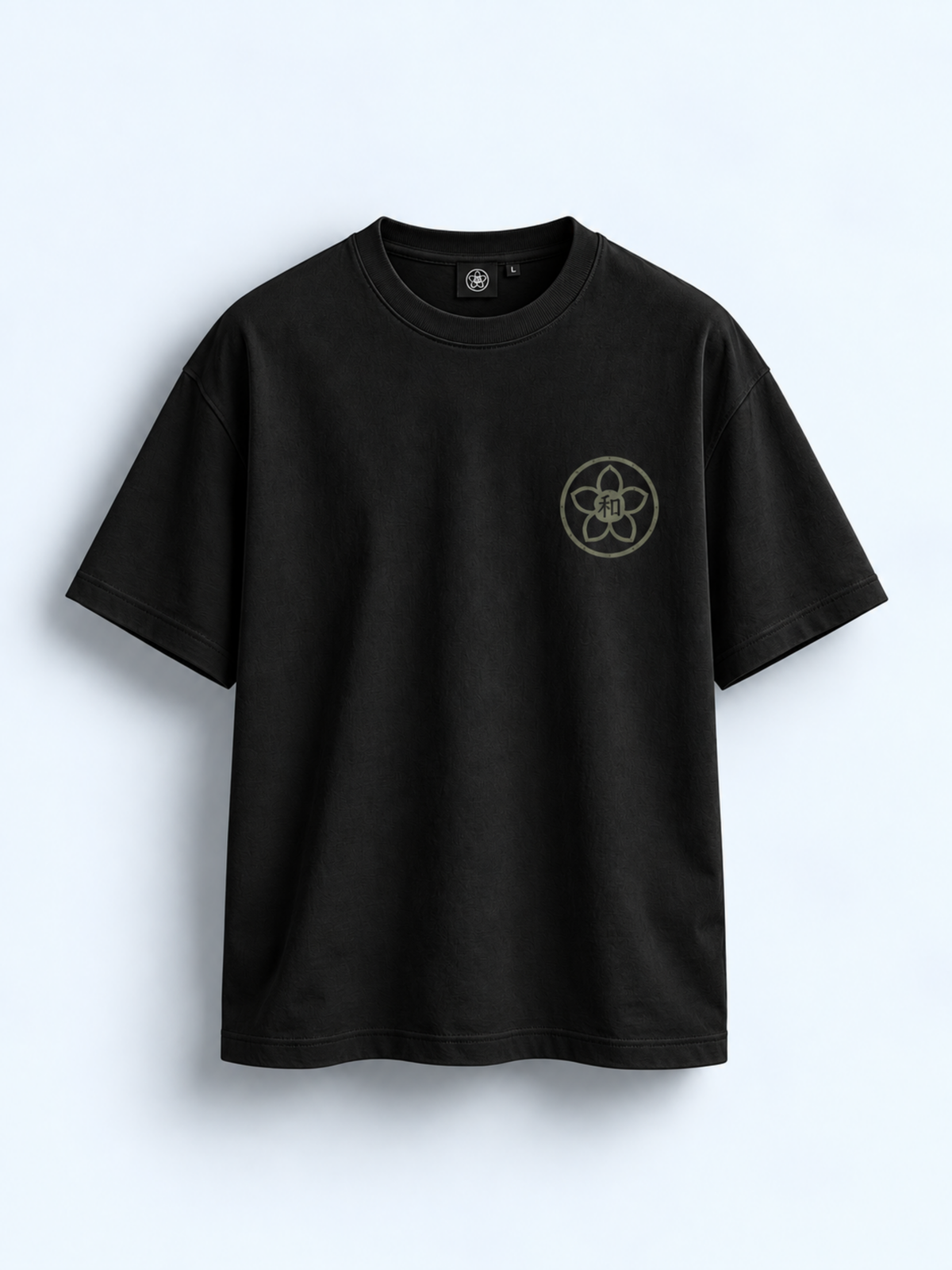 Black Kyoto Harmony 和 graphic tee, front view