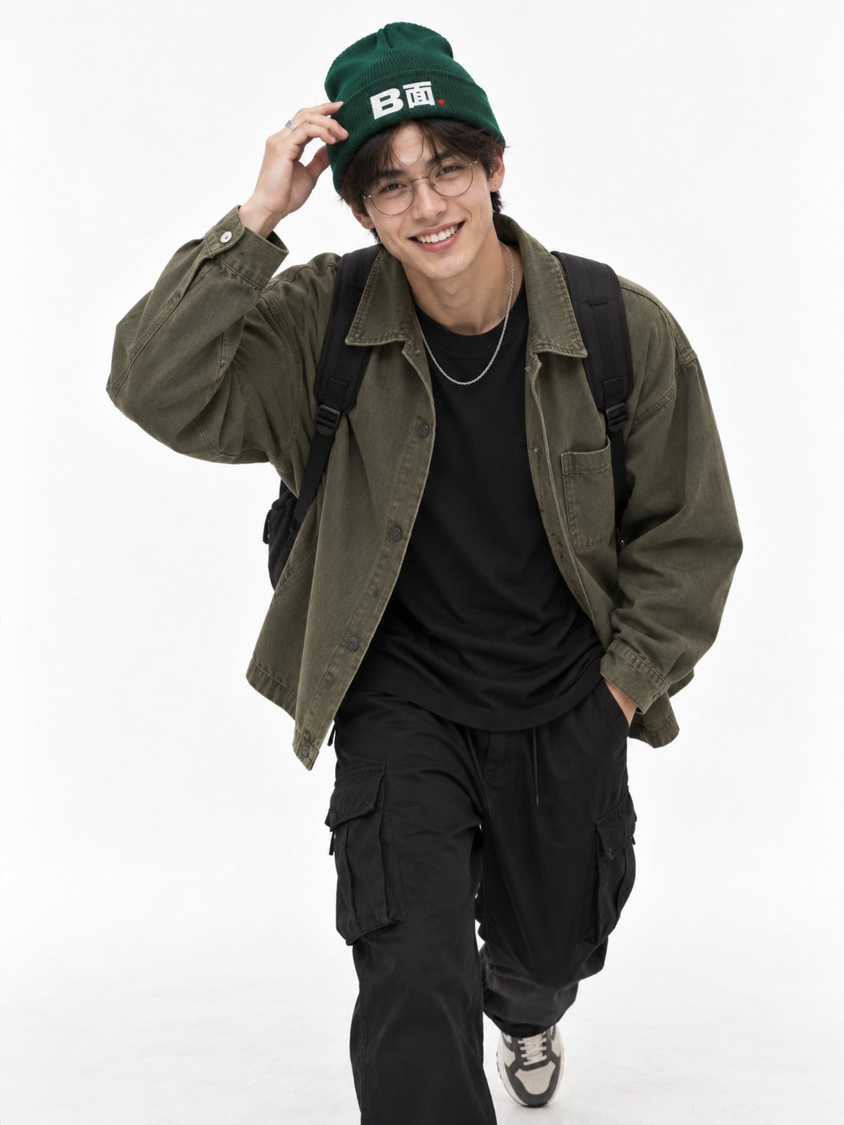 B-men B面 Japanese Beanie in Spruce by 5C5V, on model, half-length