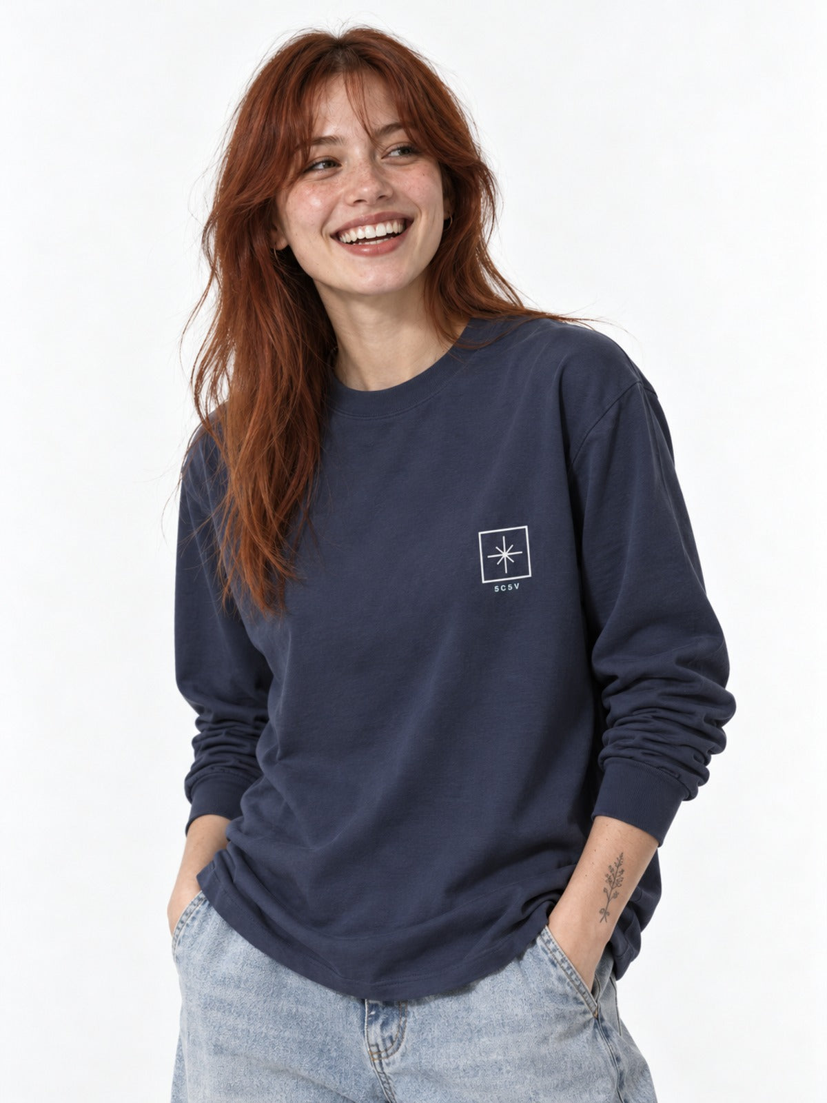Kataita Garasu 型板ガラス Japanese Long Sleeve T-Shirt in midnight blue by 5C5V, on model, front view